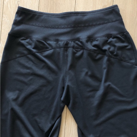 Mizuno Elite Lightweight Performance Flare Pants in Grey Size M Long - Picture 6 of 12